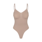 Sculpting Shapewear mit String