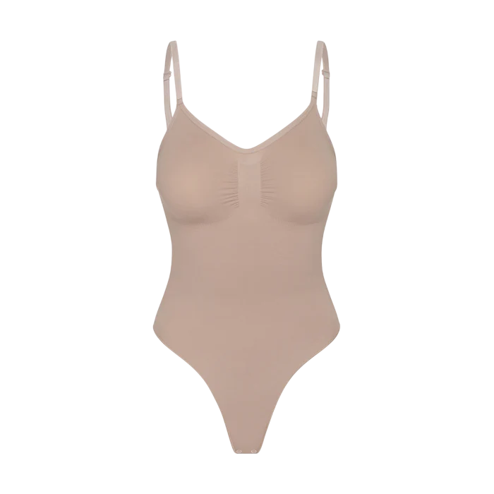 Sculpting Shapewear mit String