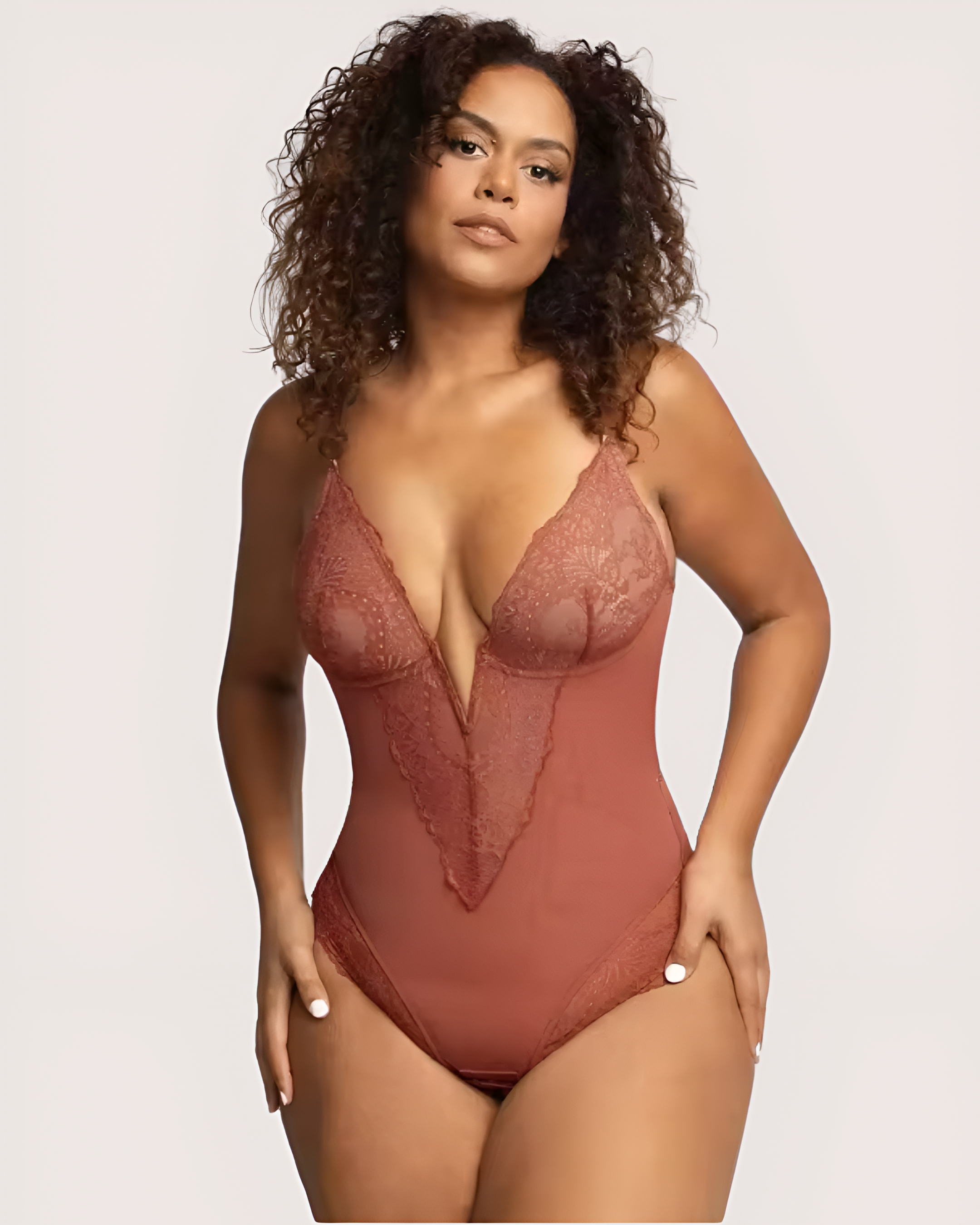 Sculpting V-Neck Shapewear mit String